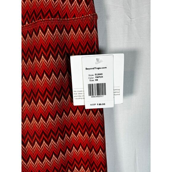 Beyond Yoga NEW XS Printed High Waisted MIDI Leggings Sustainable Exercise - Picture 4 of 6